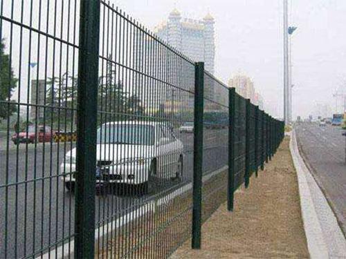 道路护栏网